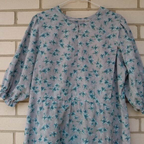 Amish Mennonite Cape Dress PLUS SIZE 43" B 42" W Gray Blue Floral Handmade - Picture 3 of 9